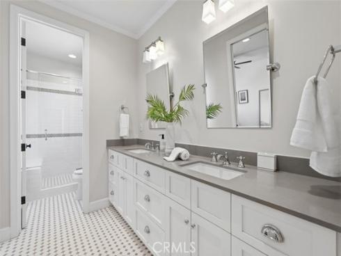 12442  Christy  , Los Alamitos, CA