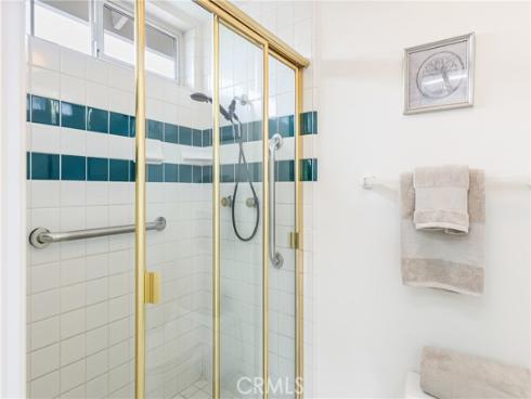 3631  Toland Ave  , Los Alamitos, CA