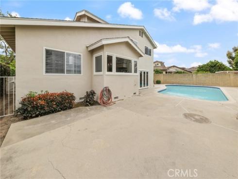 3631  Toland Ave  , Los Alamitos, CA
