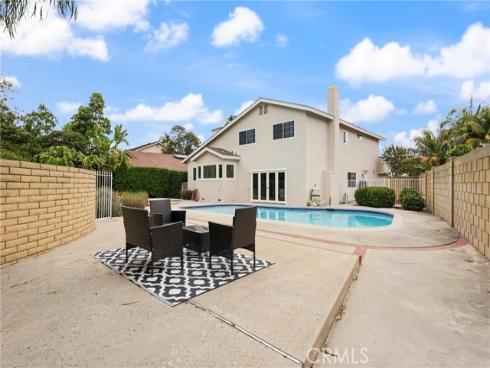 3631  Toland Ave  , Los Alamitos, CA