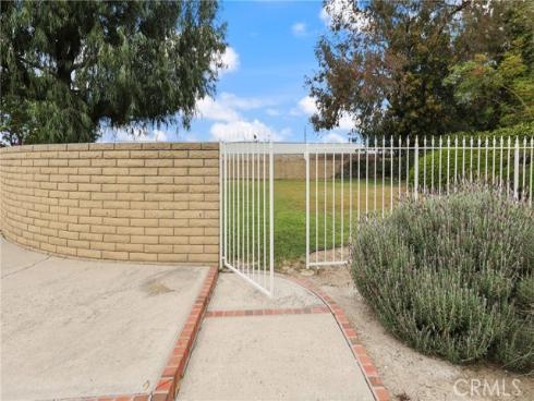 3631  Toland Ave  , Los Alamitos, CA
