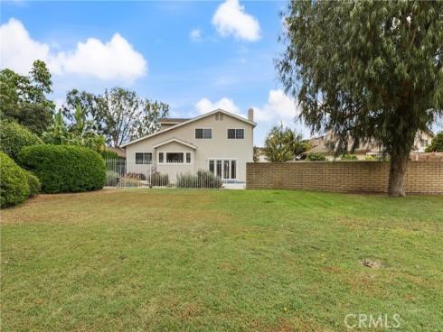3631  Toland Ave  , Los Alamitos, CA