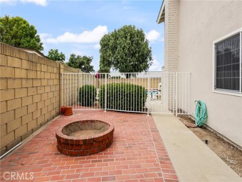 3631  Toland Ave  , Los Alamitos, CA