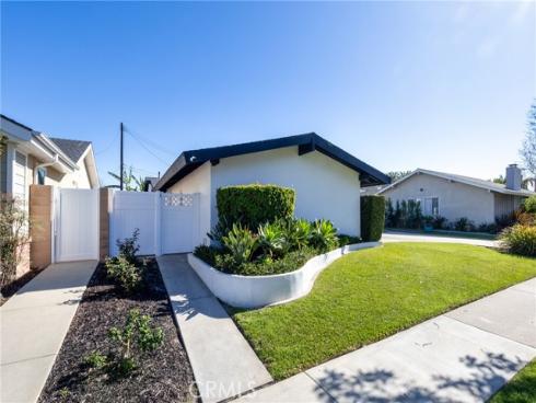 12746  Martha Ann   Drive, Los Alamitos, CA