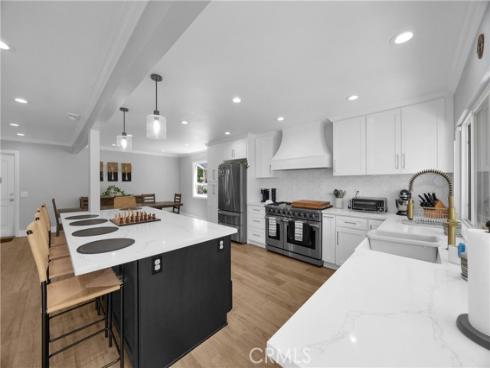 10301  Humbolt   Street, Los Alamitos, CA