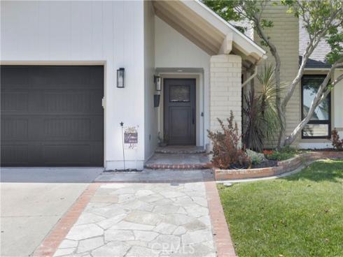 10301  Humbolt   Street, Los Alamitos, CA