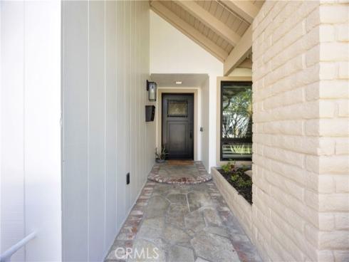 10301  Humbolt   Street, Los Alamitos, CA