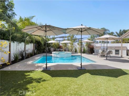 10301  Humbolt   Street, Los Alamitos, CA