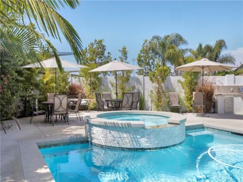 10301  Humbolt   Street, Los Alamitos, CA