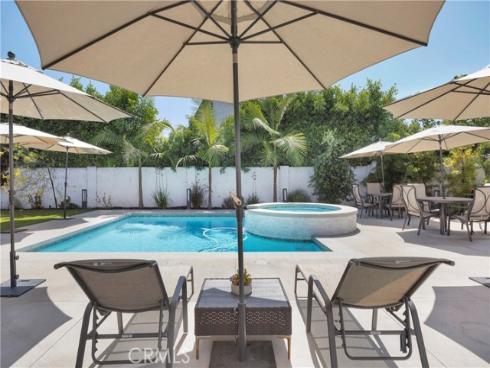 10301  Humbolt   Street, Los Alamitos, CA