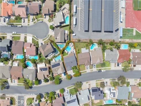 10301  Humbolt   Street, Los Alamitos, CA