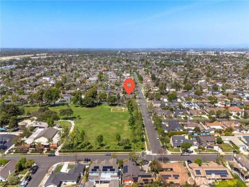 3081  Main Way  , Los Alamitos, CA