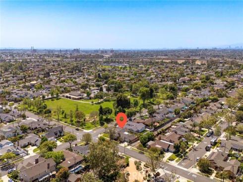 3081 Main Way , Los Alamitos, CA