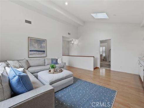 3682 La Colmena Way , Los Alamitos, CA