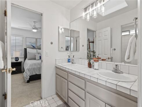 3682 La Colmena Way , Los Alamitos, CA
