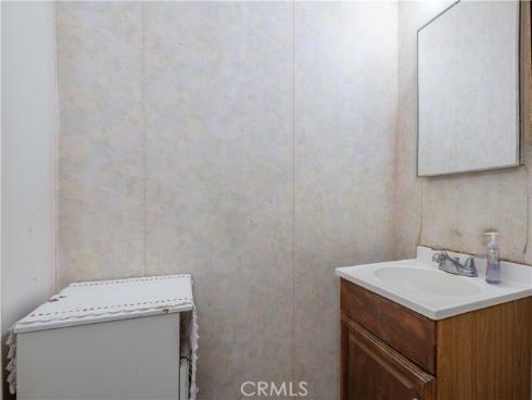 10921  Walnut  , Los Alamitos, CA