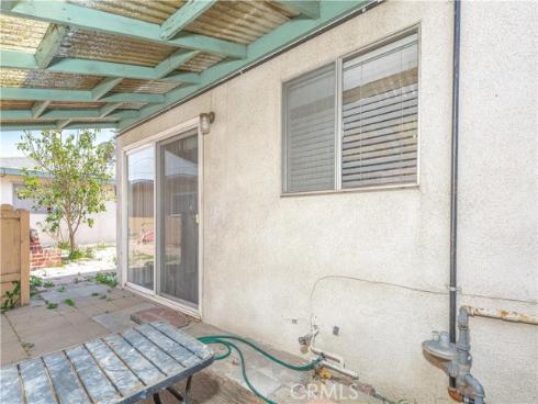 10921  Walnut  , Los Alamitos, CA