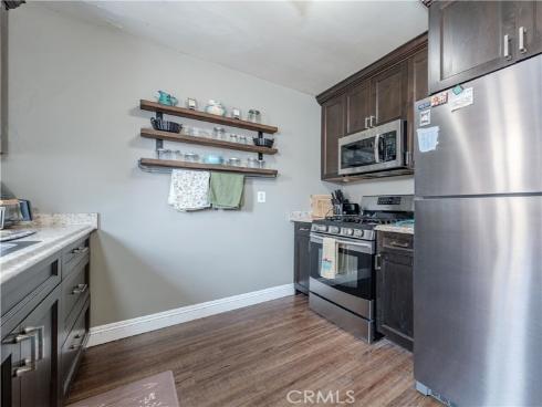 10921  Walnut  , Los Alamitos, CA