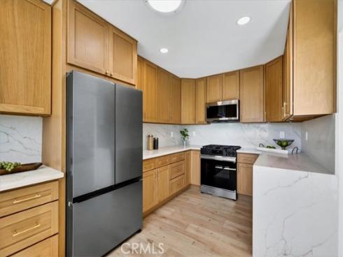 11131  Ticonderoga  , Los Alamitos, CA