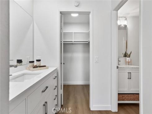 10371 Humbolt Street , Los Alamitos, CA