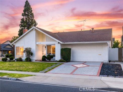 10371 Humbolt Street , Los Alamitos, CA