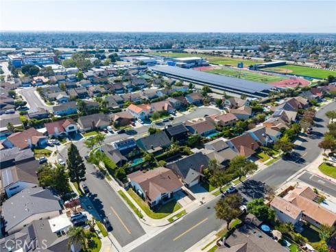 10371 Humbolt Street , Los Alamitos, CA