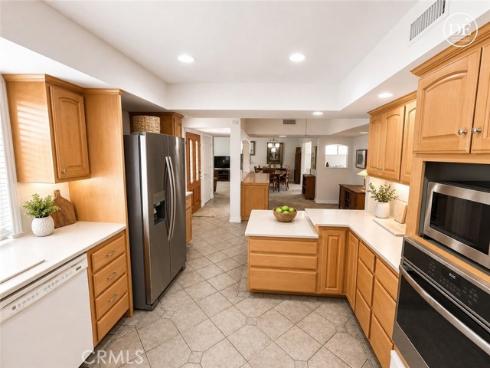 11582 Foster , Los Alamitos, CA