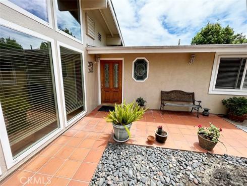 11582 Foster , Los Alamitos, CA