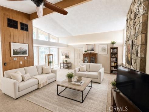 11582 Foster , Los Alamitos, CA