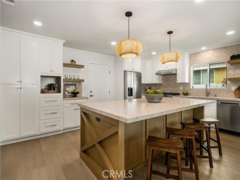 3721 La Colmena Way, Los Alamitos, CA