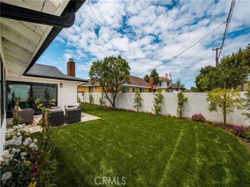 3721 La Colmena Way, Los Alamitos, CA