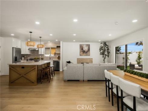 3721 La Colmena Way, Los Alamitos, CA