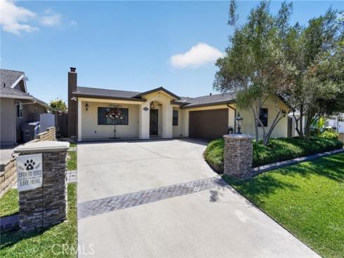 5052 Howard Avenue, Los Alamitos, CA