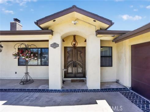 5052 Howard Avenue, Los Alamitos, CA