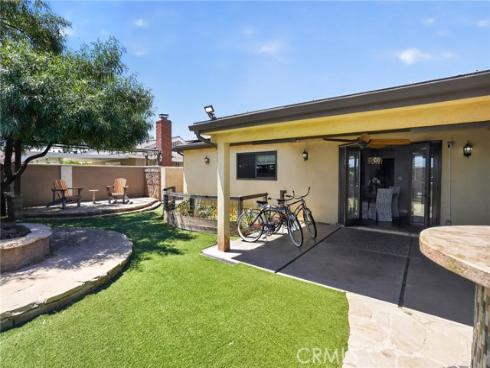 5052 Howard Avenue, Los Alamitos, CA