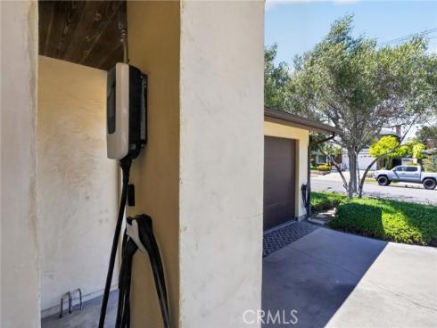 5052 Howard Avenue, Los Alamitos, CA