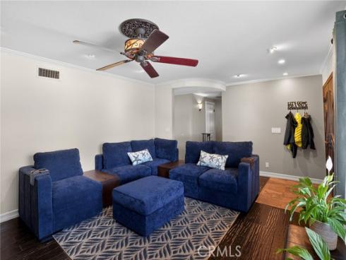 5052 Howard Avenue, Los Alamitos, CA