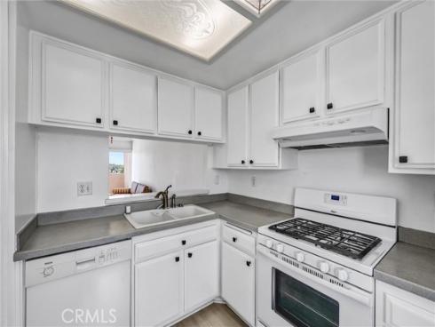 3845 Farquhar 309 Avenue, Los Alamitos, CA
