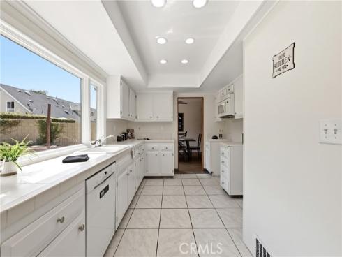 10292 Humbolt Street , Los Alamitos, CA