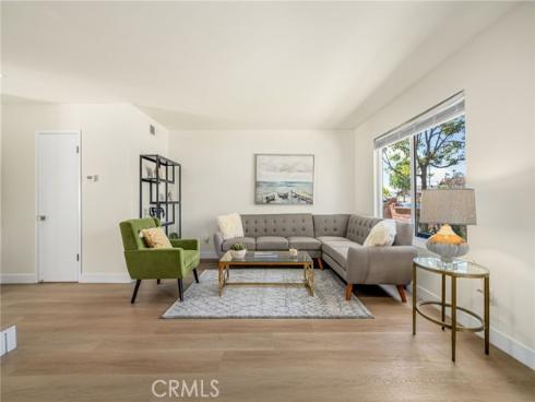 3342 Bradbury 10 , Los Alamitos, CA