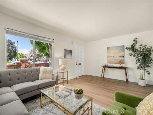 3342 Bradbury 10 , Los Alamitos, CA