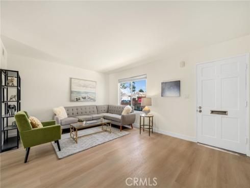 3342 Bradbury 10 , Los Alamitos, CA