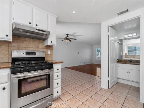 3876 Howard 7 Avenue, Los Alamitos, CA