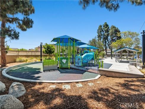 3876  Howard  7  Avenue, Los Alamitos, CA