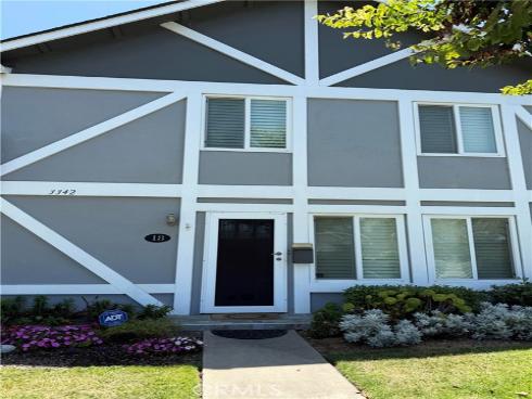 3342 Bradbury , Los Alamitos, CA