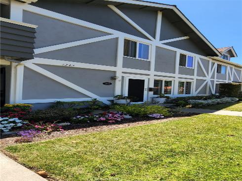 3342  Bradbury  , Los Alamitos, CA