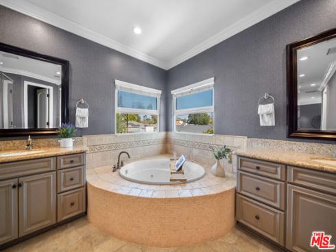 3251  Quail Run   Road, Los Alamitos, CA