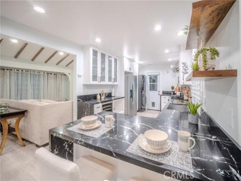 2821 Tigertail , Los Alamitos, CA