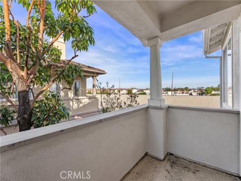 2936 Claremore Lane, Los Alamitos, CA