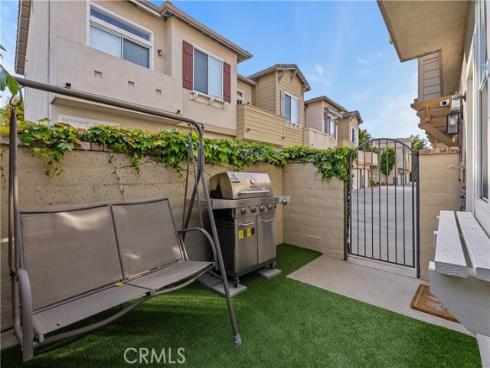 2936 Claremore Lane, Los Alamitos, CA